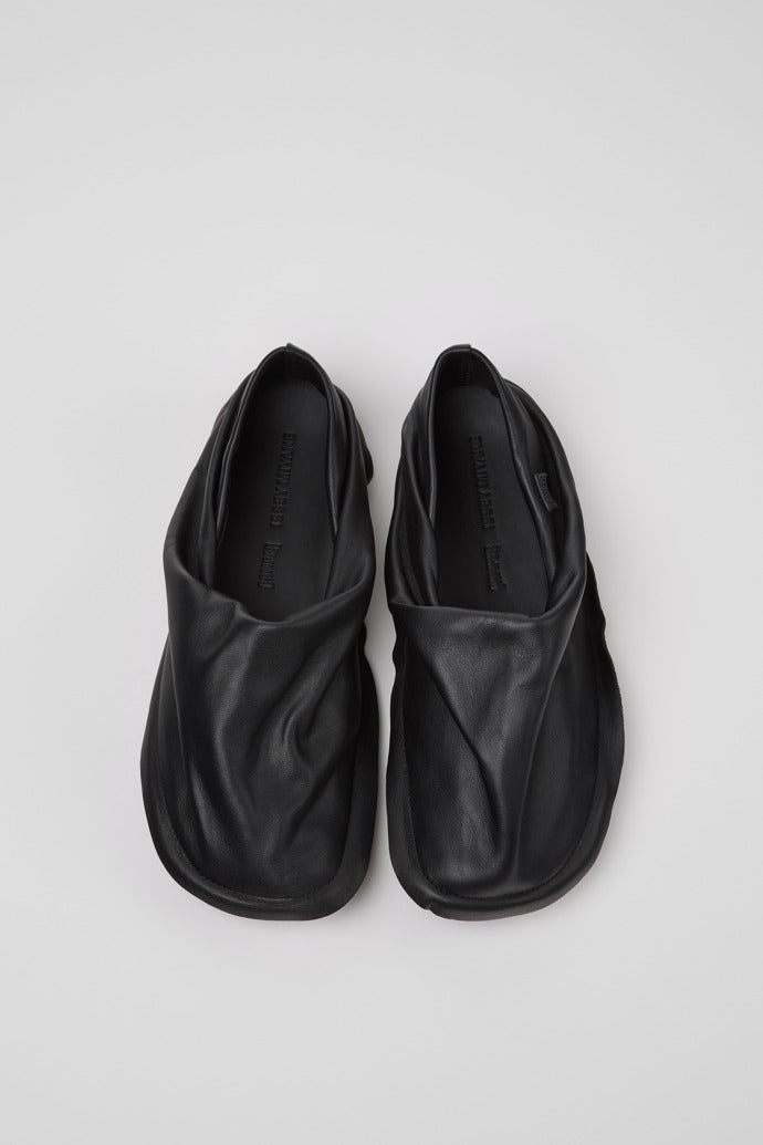 Peu Form Black