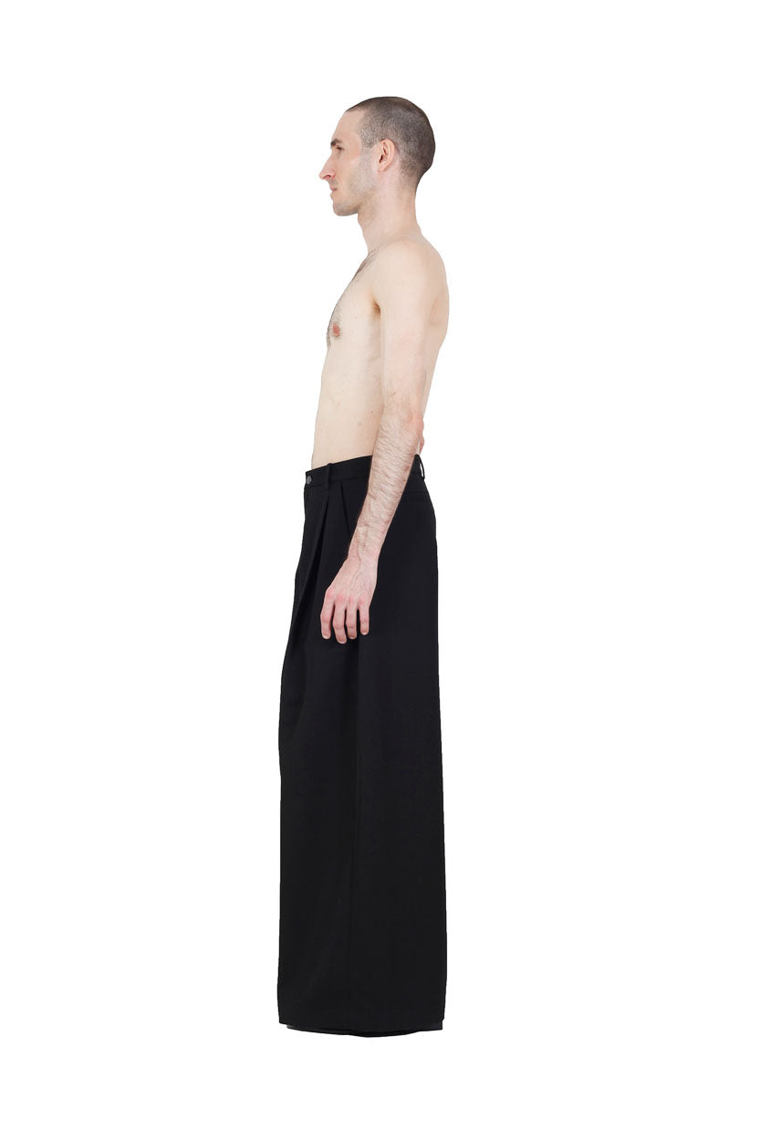 Volume Pleated Pants