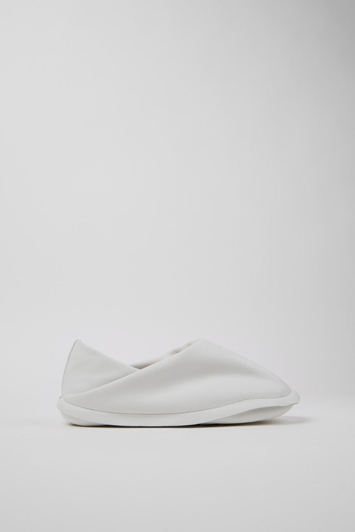 Peu Form White